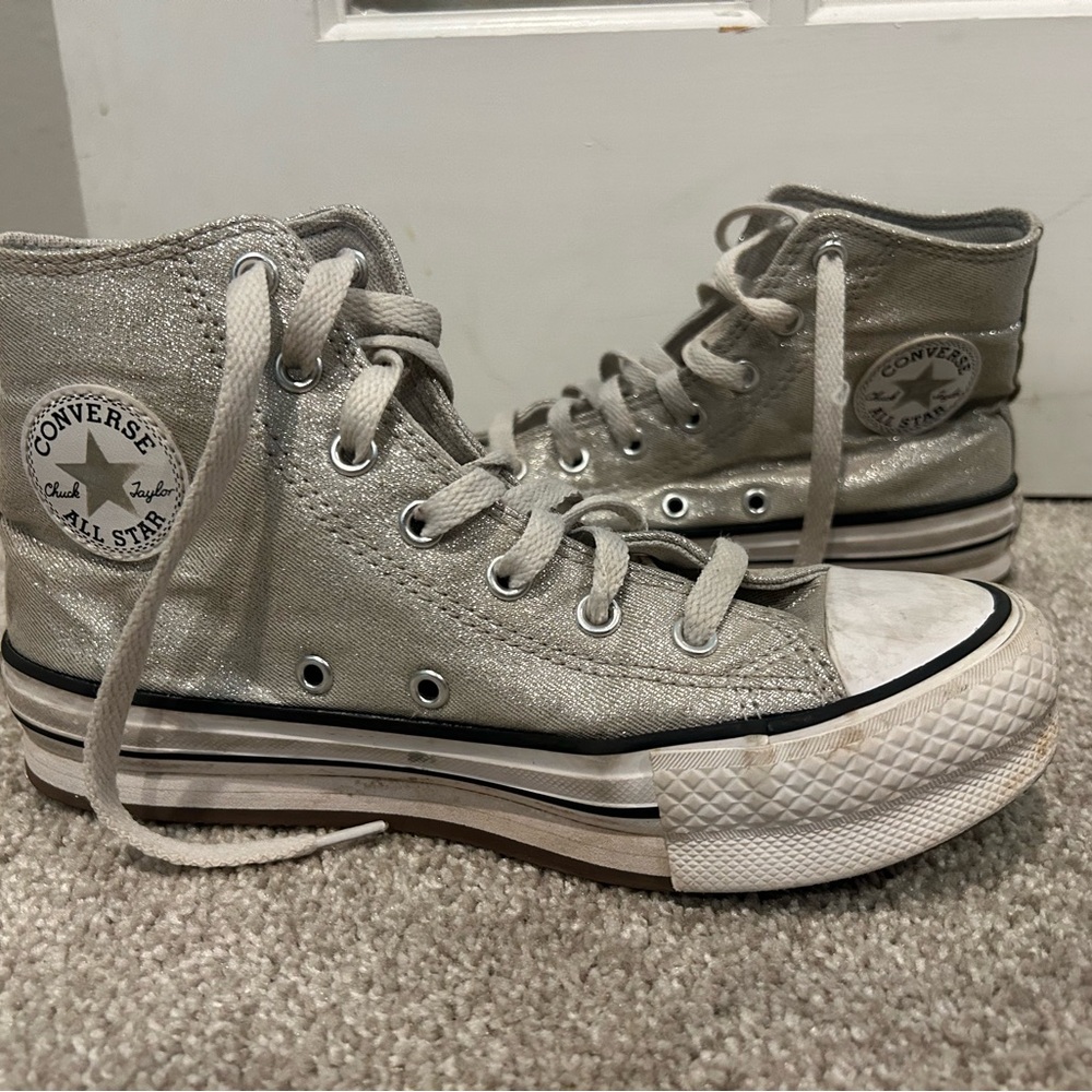 Platform Converse shoes